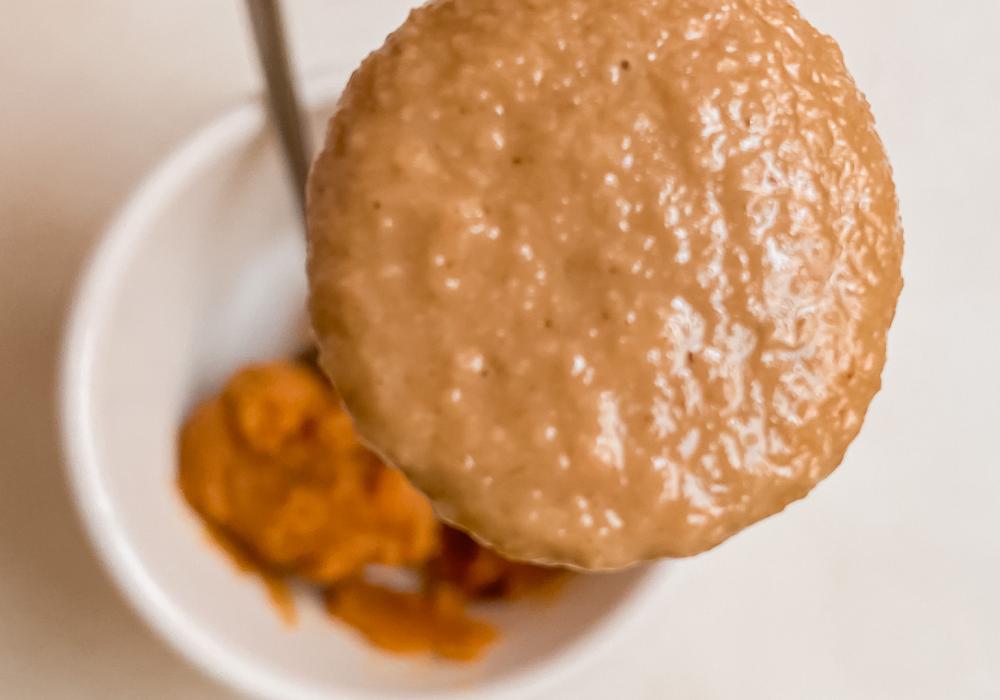 cucharada de tahine (pasta de sésamo)