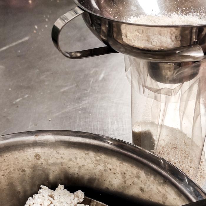 Koji en su proceso de molienda